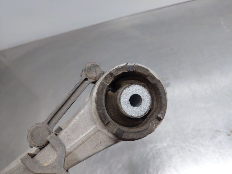 Recambio de brazo suspension superior delantero izquierdo para mercedes-benz clase e (w213) elegance referencia OEM IAM   