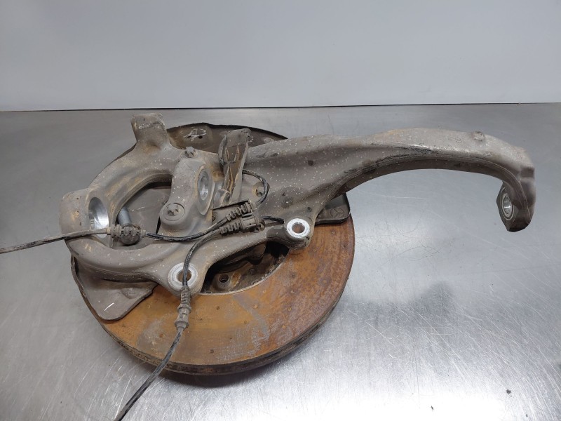 Recambio de mangueta delantera derecha para mercedes-benz clase e (w213) elegance referencia OEM IAM   