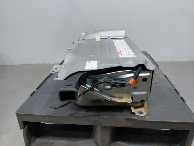 Recambio de bateria para toyota yaris cross mpx style referencia OEM IAM   