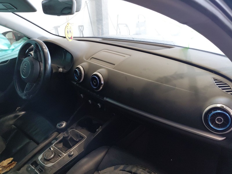 audi a3 sportback (8va, 8vf) del año 2025