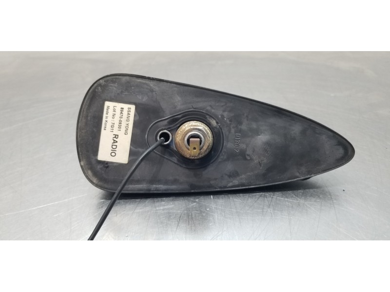 Recambio de antena para ssangyong kyron 200 xdi limited referencia OEM IAM 8947009301   Recambio de antena para ssangyong kyron 200 xdi limited referencia OEM IAM 8947009301