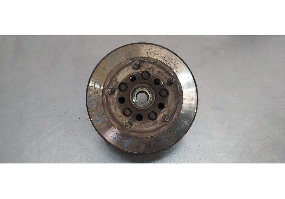 Recambio de mangueta delantera izquierda para ford transit kastenwagen (ttg) 350 l2 ambiente referencia OEM IAM 2350086 BK213K18