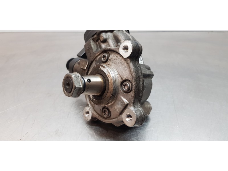 Recambio de bomba inyeccion para volkswagen caddy furgón/kombi furgón 4motion bmt referencia OEM IAM 04L130755E  