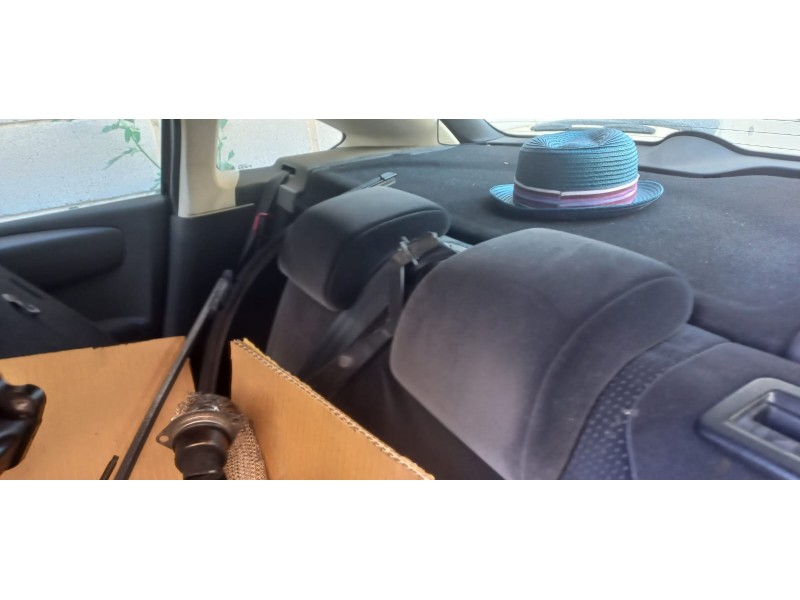 citroen c4 berlina del año 2006