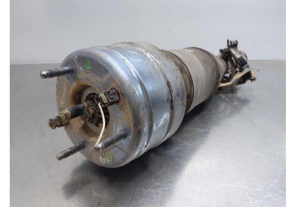 Recambio de amortiguador delantero derecho para mercedes-benz clase e (w213) elegance referencia OEM IAM   