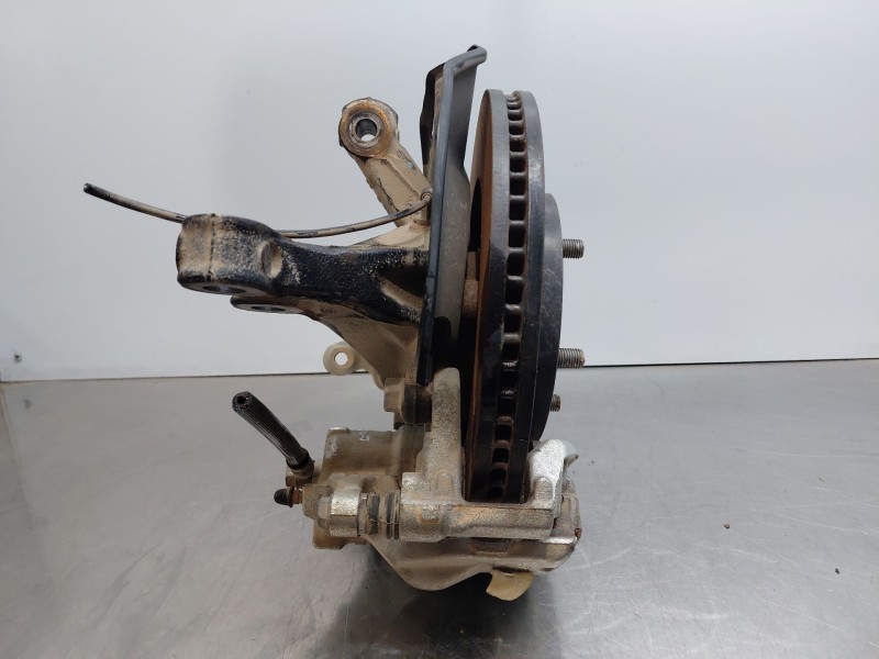 Recambio de mangueta delantera izquierda para toyota yaris cross mpx style referencia OEM IAM   