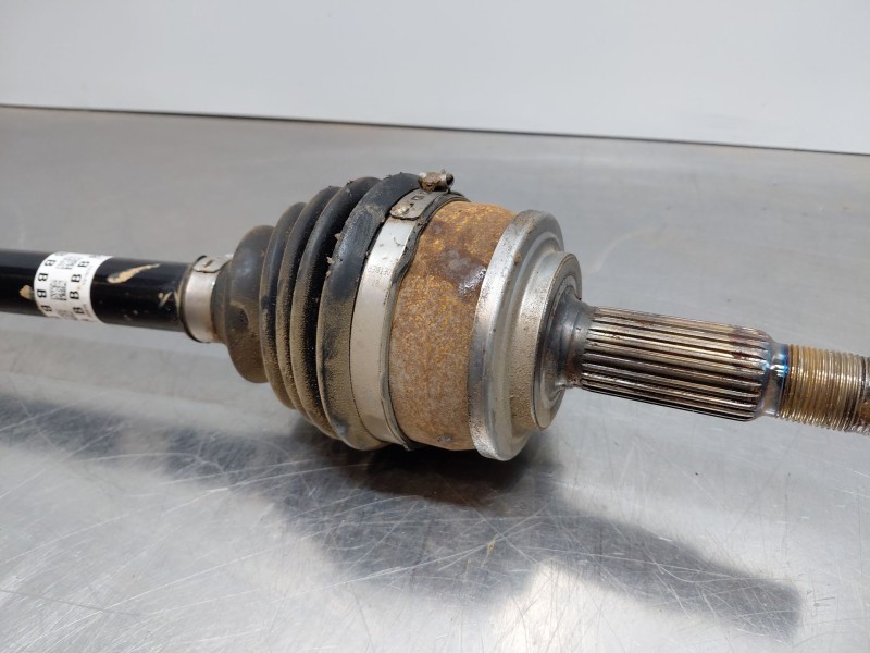 Recambio de transmision delantera derecha para toyota yaris cross mpx style referencia OEM IAM   