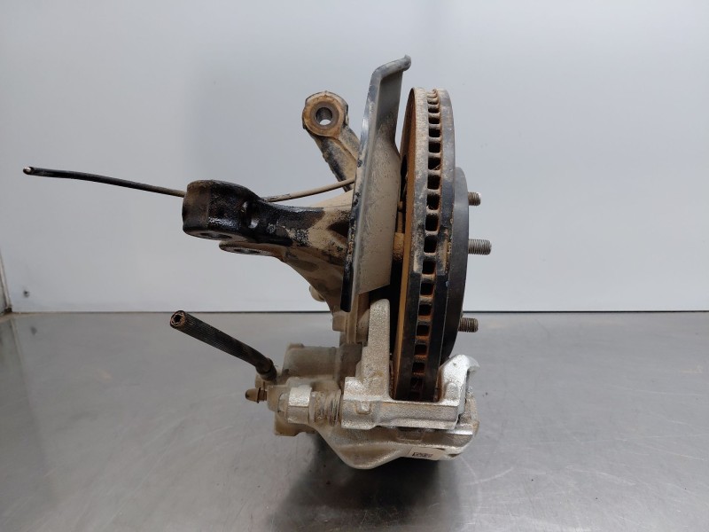 Recambio de mangueta delantera izquierda para toyota yaris cross mpx style referencia OEM IAM   