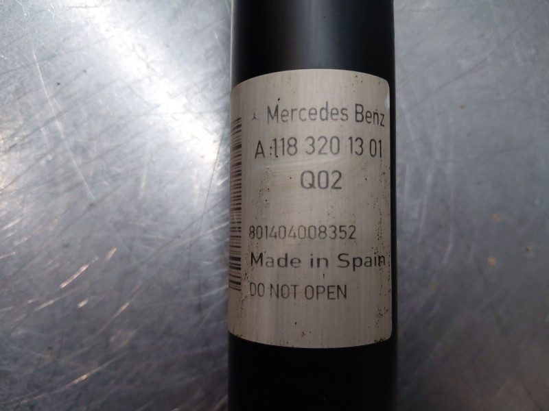 Recambio de amortiguador trasero izquierdo para mercedes-benz clase cla (w118) sedan referencia OEM IAM   