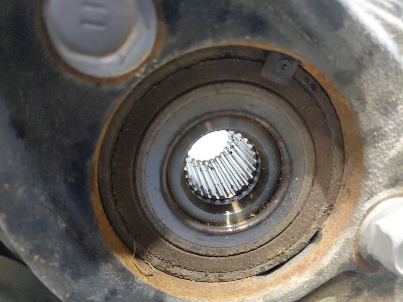 Recambio de mangueta delantera derecha para toyota yaris cross mpx style referencia OEM IAM   