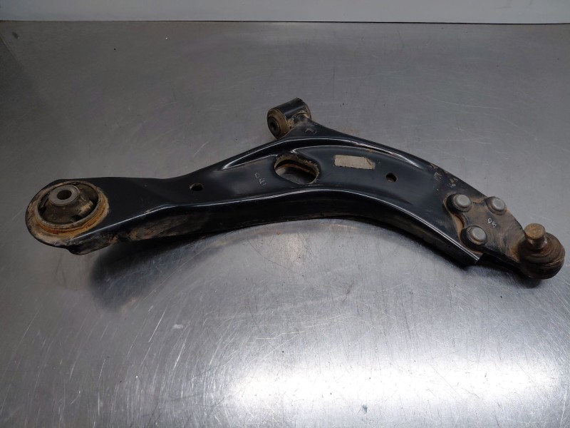 Recambio de brazo suspension inferior delantero derecho para ssangyong korando urban referencia OEM IAM   