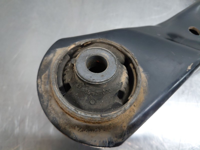 Recambio de brazo suspension inferior delantero derecho para ssangyong korando urban referencia OEM IAM   