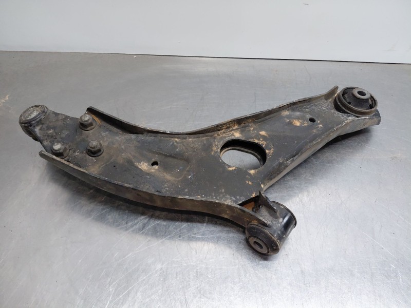 Recambio de brazo suspension inferior delantero izquierdo para ssangyong korando urban referencia OEM IAM   