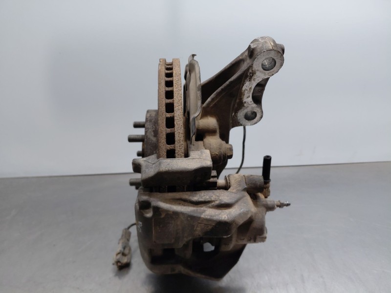 Recambio de mangueta delantera derecha para ford mondeo turn. titanium referencia OEM IAM   