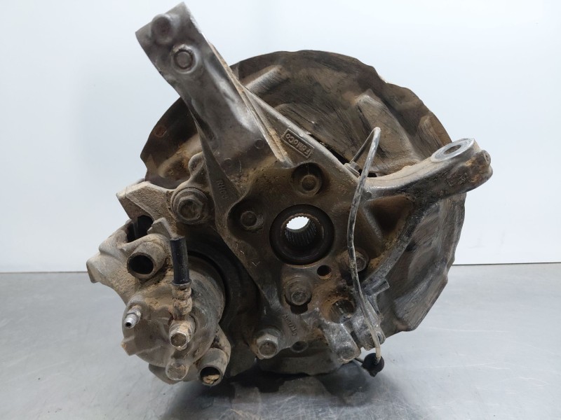Recambio de mangueta delantera derecha para ford mondeo turn. titanium referencia OEM IAM   
