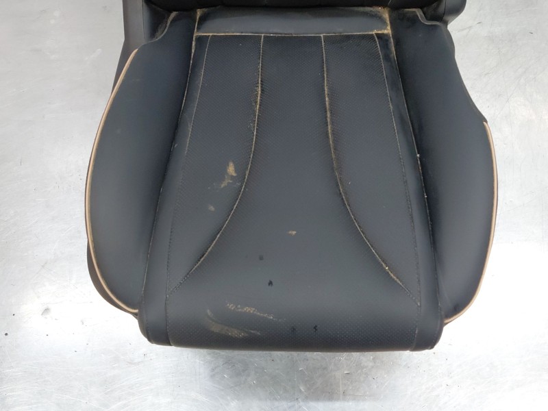 Recambio de asiento delantero derecho para omoda 5 premium referencia OEM IAM   
