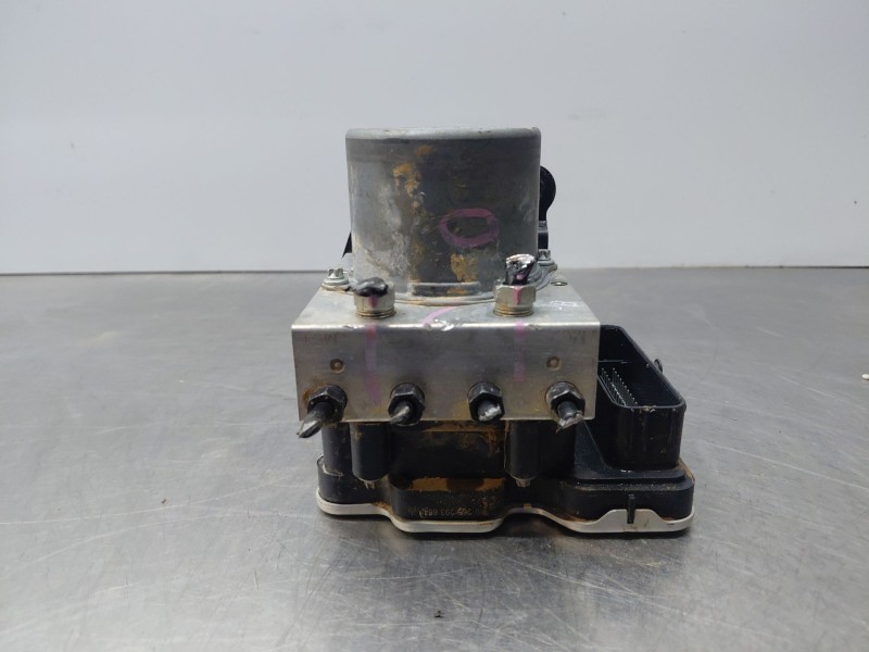 Recambio de abs para toyota yaris cross mpx style referencia OEM IAM   