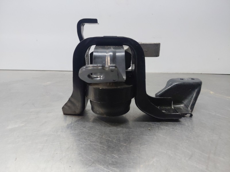 Recambio de soporte motor derecho para toyota yaris cross mpx style referencia OEM IAM   