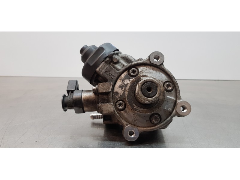 Recambio de bomba inyeccion para volkswagen caddy furgón/kombi furgón 4motion bmt referencia OEM IAM 04L130755E  