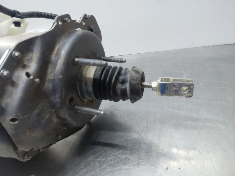 Recambio de servofreno para toyota yaris cross mpx style referencia OEM IAM   