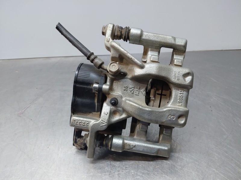 Recambio de pinza freno trasera derecha para toyota yaris cross mpx style referencia OEM IAM   