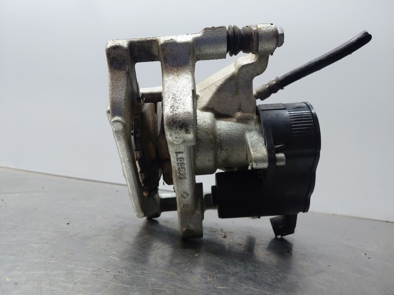 Recambio de pinza freno trasera derecha para toyota yaris cross mpx style referencia OEM IAM   