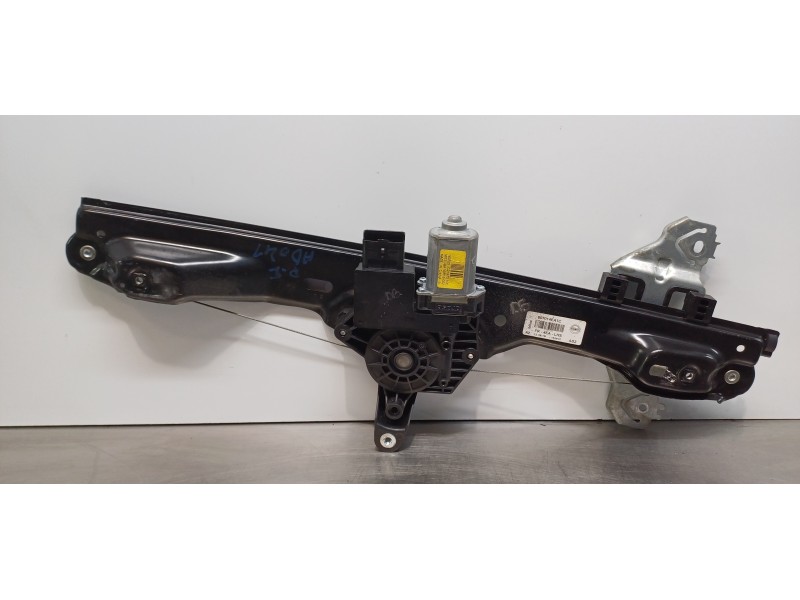 Recambio de elevalunas delantero izquierdo para nissan qashqai (j11) visia referencia OEM IAM 807014EA1C   Recambio de elevalunas delantero izquierdo para nissan qashqai (j11) visia referencia OEM IAM 807014EA1C
