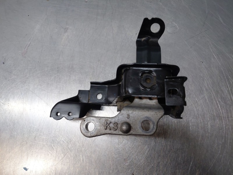 Recambio de soporte motor derecho para toyota yaris cross mpx style referencia OEM IAM   