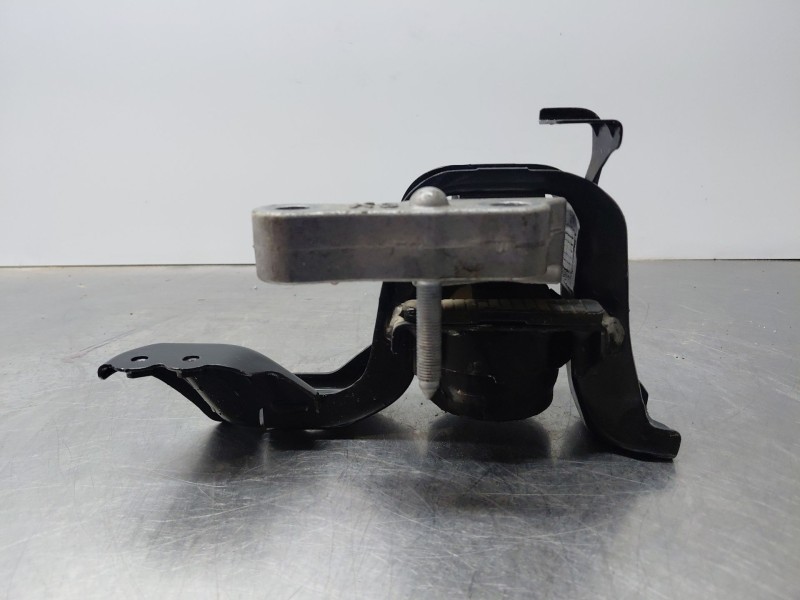 Recambio de soporte motor derecho para toyota yaris cross mpx style referencia OEM IAM   