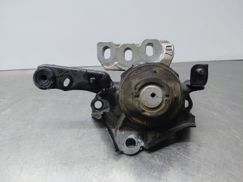 Recambio de soporte motor izquierdo para toyota yaris cross mpx style referencia OEM IAM   