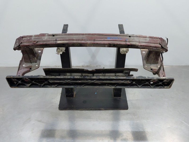 Recambio de refuerzo paragolpes delantero para ford mondeo turn. titanium referencia OEM IAM   