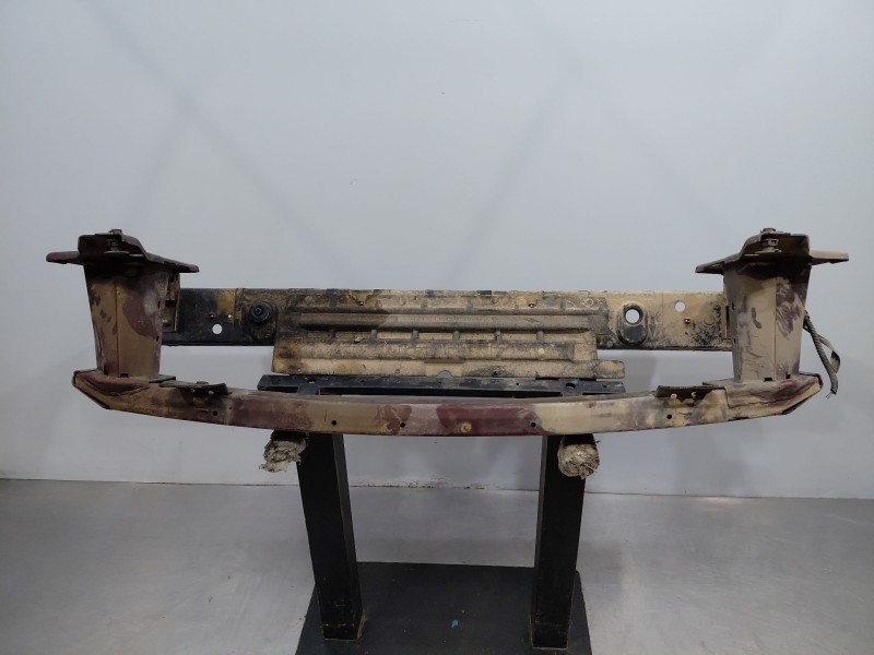 Recambio de refuerzo paragolpes delantero para ford mondeo turn. titanium referencia OEM IAM   