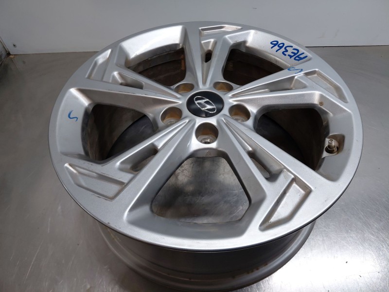 Recambio de llanta para hyundai kona (os, ose, osi) 1.0 t-gdi referencia OEM IAM   