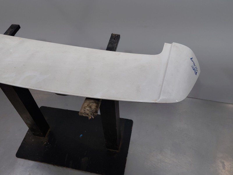 Recambio de aleron trasero para toyota yaris cross mpx style referencia OEM IAM   