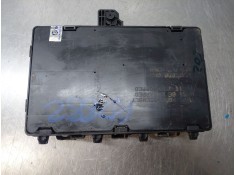 Recambio de caja reles / fusibles para ford mondeo turn. titanium referencia OEM IAM    2