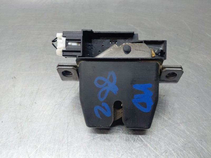 Recambio de cerradura maletero / porton para ford mondeo turn. titanium referencia OEM IAM   