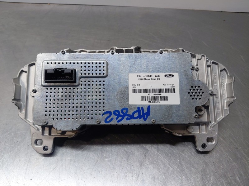 Recambio de cuadro instrumentos para ford mondeo turn. titanium referencia OEM IAM   