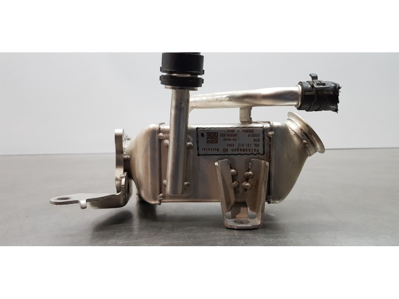 Recambio de enfriador egr para audi a6 berlina (4a2) 40 tdi basic referencia OEM IAM 05L131512  