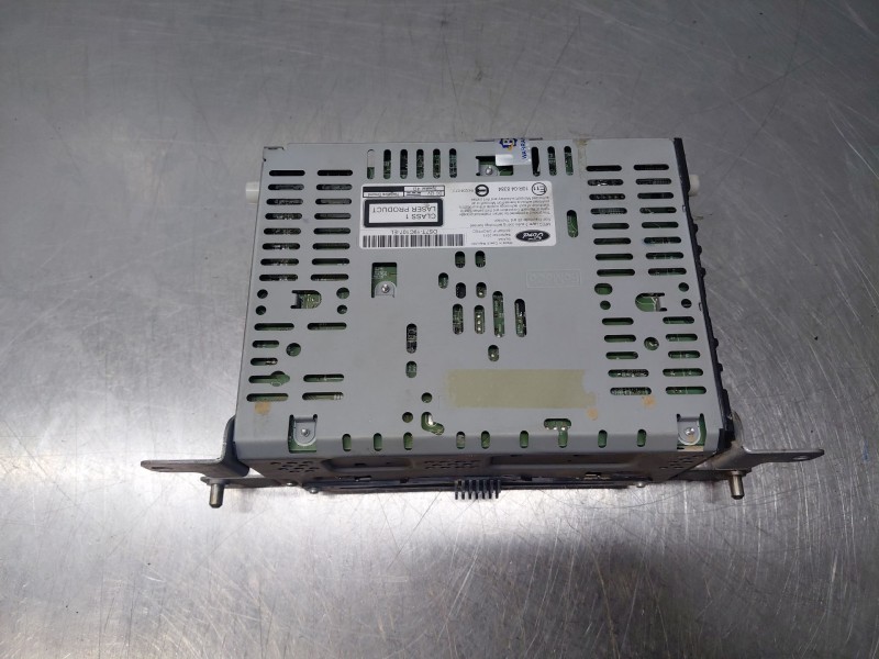 Recambio de sistema audio / radio cd para ford mondeo turn. titanium referencia OEM IAM   