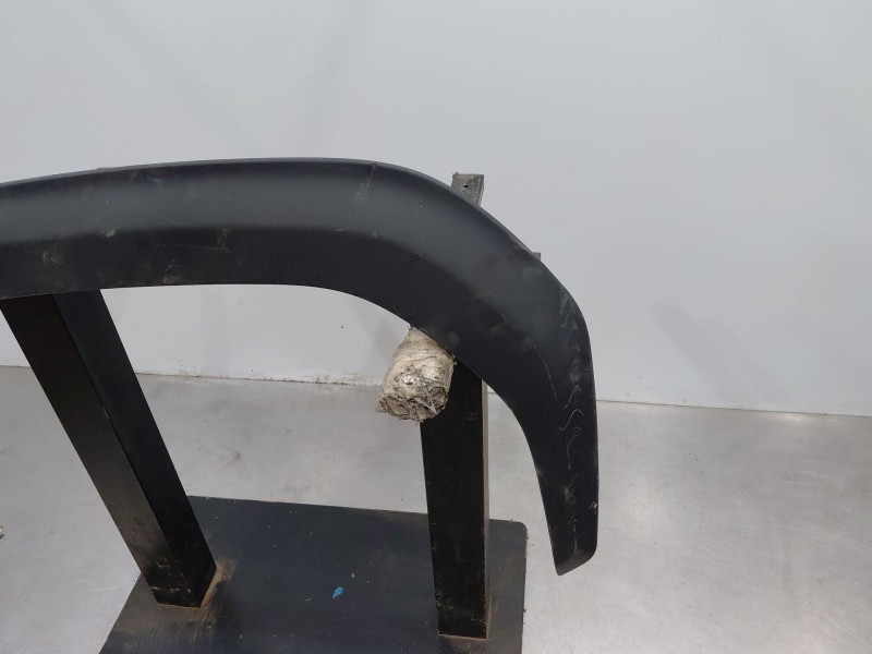 Recambio de aletin delantero izquierdo para toyota yaris cross mpx style referencia OEM IAM   