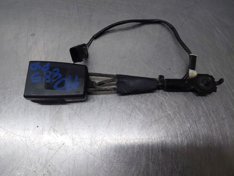 Recambio de enganche del cinturon delantero der para ford mondeo turn. titanium referencia OEM IAM   