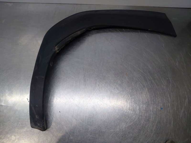 Recambio de aletin trasero derecho para toyota yaris cross mpx style referencia OEM IAM   