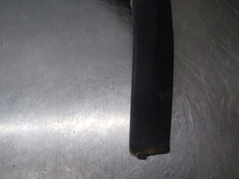 Recambio de aletin trasero izquierdo para toyota yaris cross mpx style referencia OEM IAM   