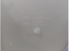 Recambio de deposito limpia para omoda 5 premium referencia OEM IAM    2