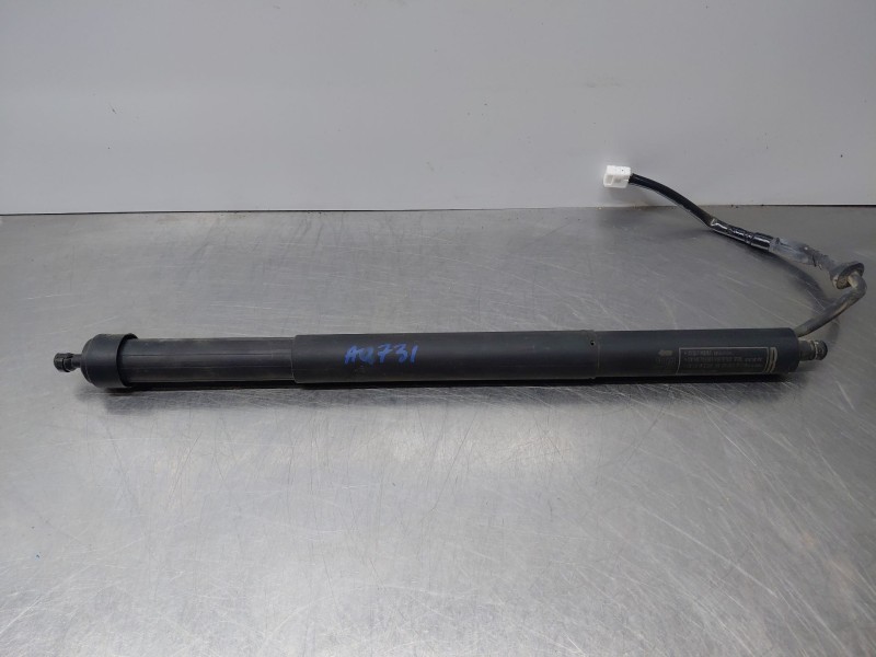 Recambio de amortiguadores maletero / porton para toyota yaris cross mpx style referencia OEM IAM   