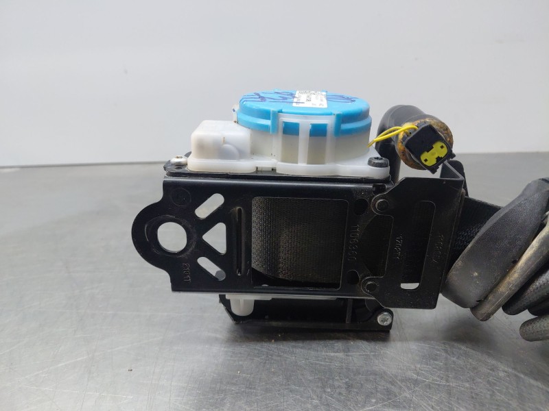 Recambio de cinturon seguridad trasero derecho para toyota yaris cross mpx style referencia OEM IAM   