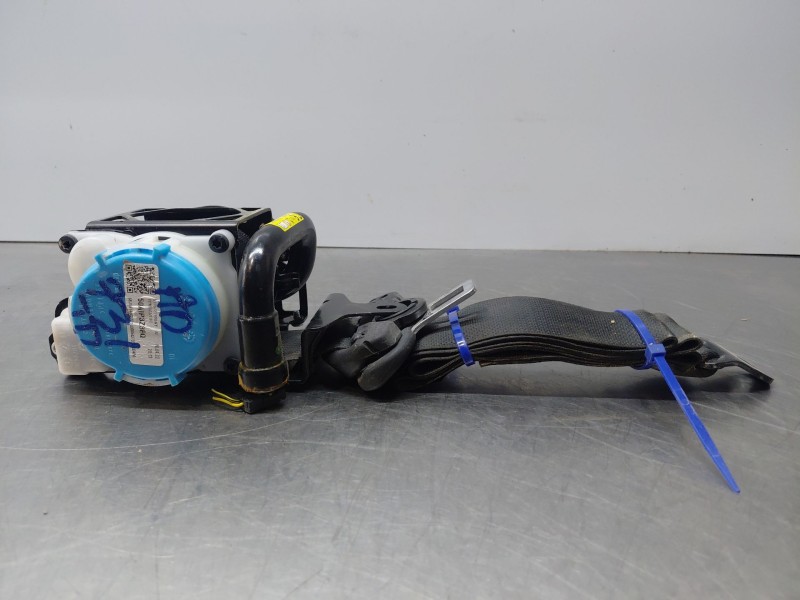 Recambio de cinturon seguridad trasero derecho para toyota yaris cross mpx style referencia OEM IAM   