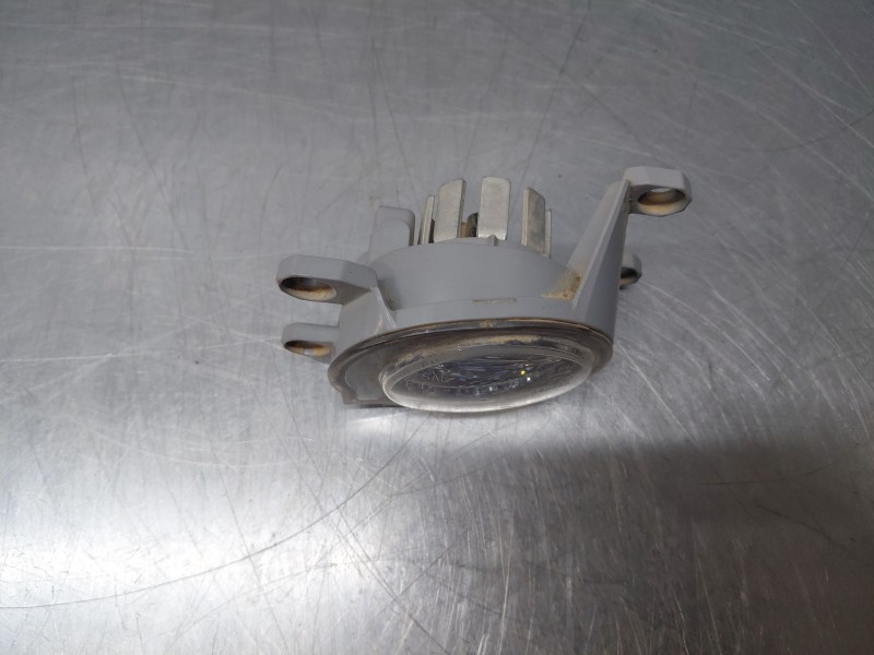Recambio de faro antiniebla izquierdo para toyota yaris cross mpx style referencia OEM IAM   