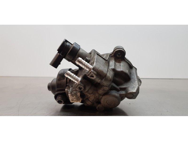 Recambio de bomba inyeccion para volkswagen caddy furgón/kombi furgón 4motion bmt referencia OEM IAM 04L130755E  