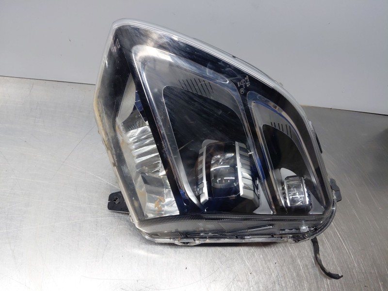 Recambio de faro izquierdo para omoda 5 premium referencia OEM IAM   
